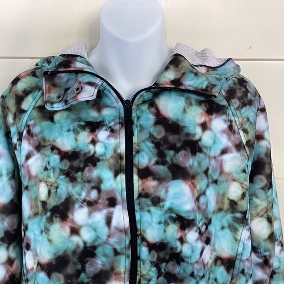 Under Armour medium hoodie cold gear infrared.  0361 - Picture 6 of 11